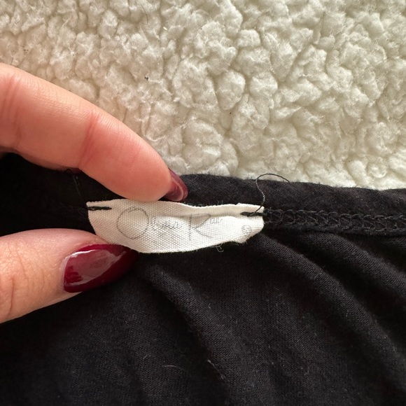 V neck t-shirt - Picture 2 of 2